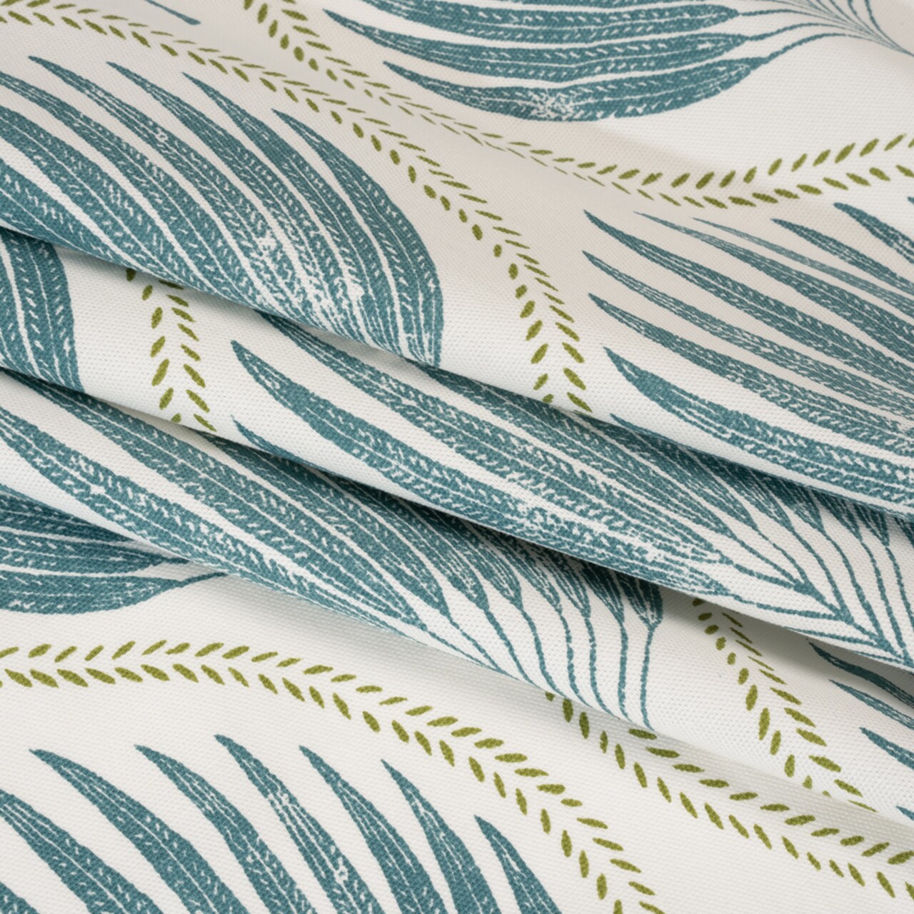 1 Yard Cotton Canvas Print Lagoon Palm Leaf Ogee British Imported